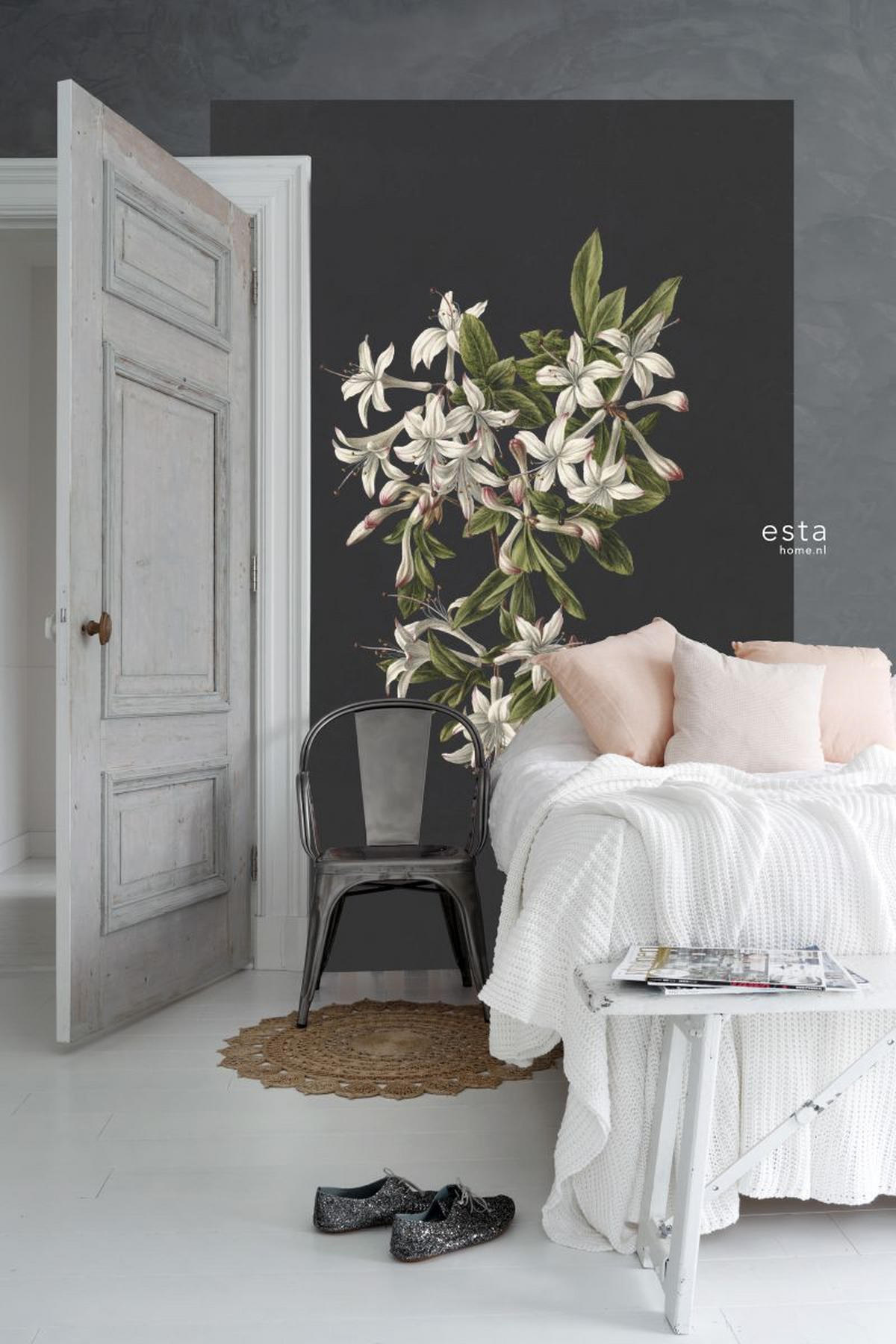 FOTOTAPETE Blüte 186 x 279 cm - Schwarz, Papier (186/279cm) - ESTAhome