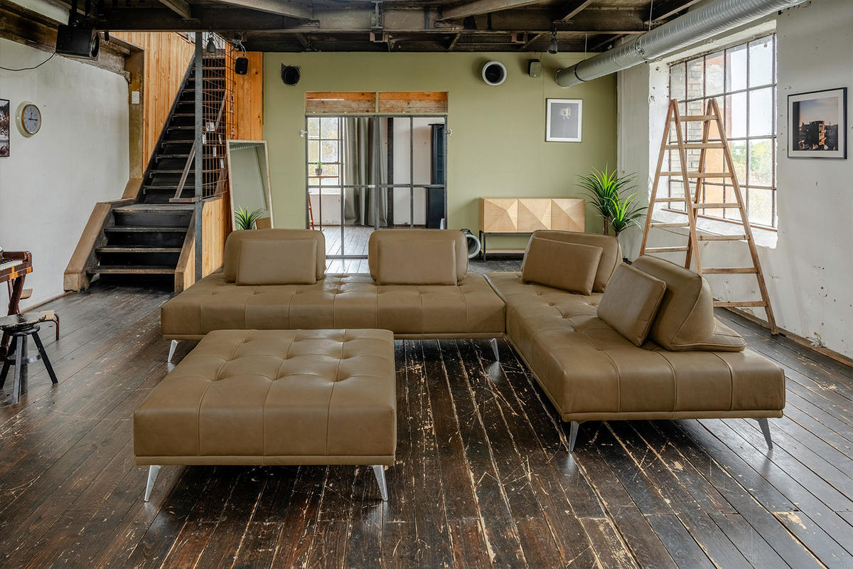 MODULSOFA MIT HOCKER WIOLO 3ER SET Beige Leder - Beige/Silberfarben, Leder/Metall (350/83/350cm) - KAWOLA