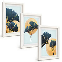 BILDER SET 3er Set - 20x30 cm Weißer Rahmen - Ginkgoblätter, heller Hintergrund - Weiß, Kunststoff (20/30cm) - TULUP