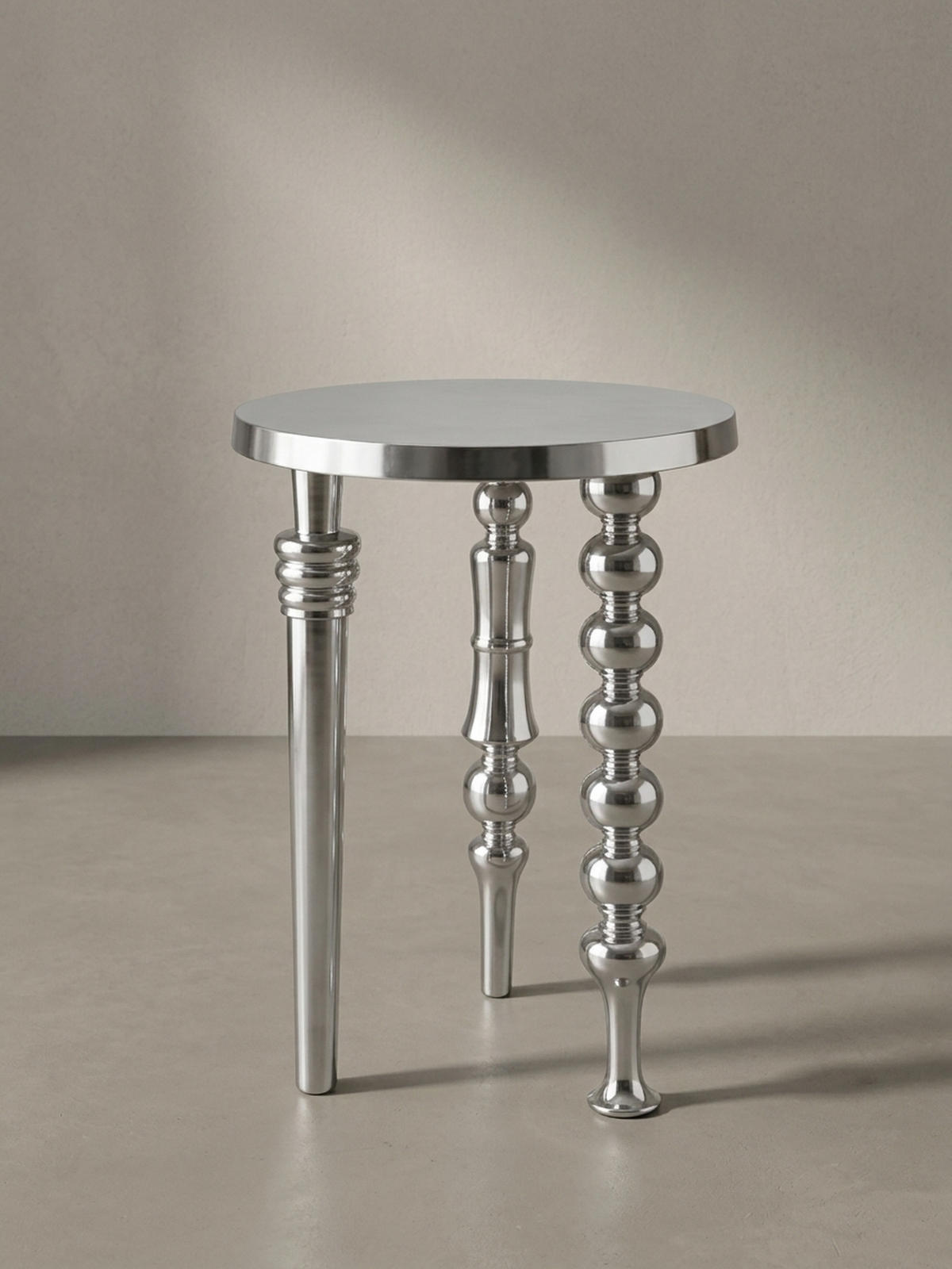 BEISTELLTISCH – Aluminium Silber Dreibein Design 44x44x63 cm - Silberfarben, Metall (44/44/63cm) - KADIMA DESIGN