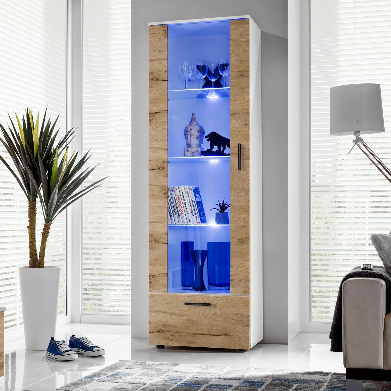 VITRINE ALESSANDRIA, Wotan, LED Blau - Eiche Wotan/Schwarz, Glas/Holzwerkstoff (60/192/42cm) - Komodee