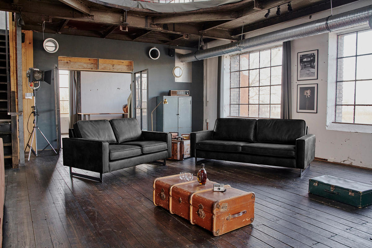 SOFA VILNIUS Schwarz Lederfaserstoff - Schwarz, Leder/Metall (166/85/99cm) - KAWOLA