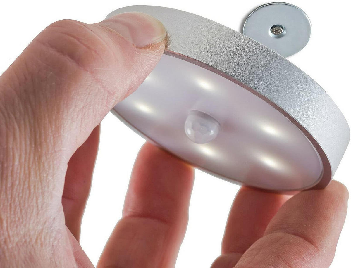 AKKU LED 7,7/7,7/2 cm Unterbauleuchte mit Bewegungssensor - Grau, Kunststoff (7.7cm) - K-Möbel