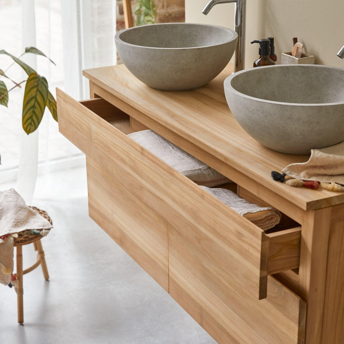 WASCHTISCHUNTERSCHRANK Jacob Natur aus Teak - Naturfarben, Holz (120/51/45cm) - Tikamoon