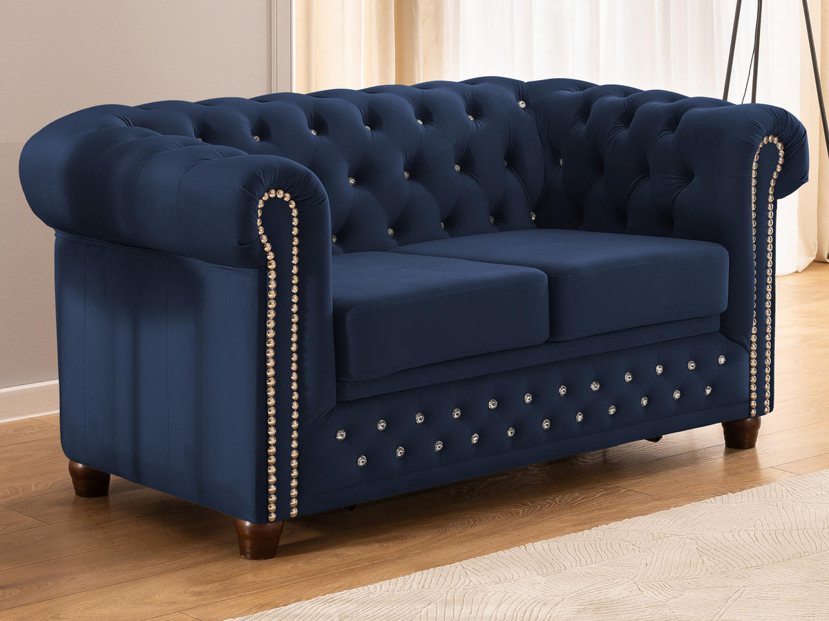 CHESTERFIELD-SOFA 2-Sitzer mit Schlaffunktion Cleo Blink Marineblau Samt mit Kristallsteppung und braunen Massivholzfüßen - Blau/Braun, Holz/Textil (148/72/86cm) - S-Style Möbel