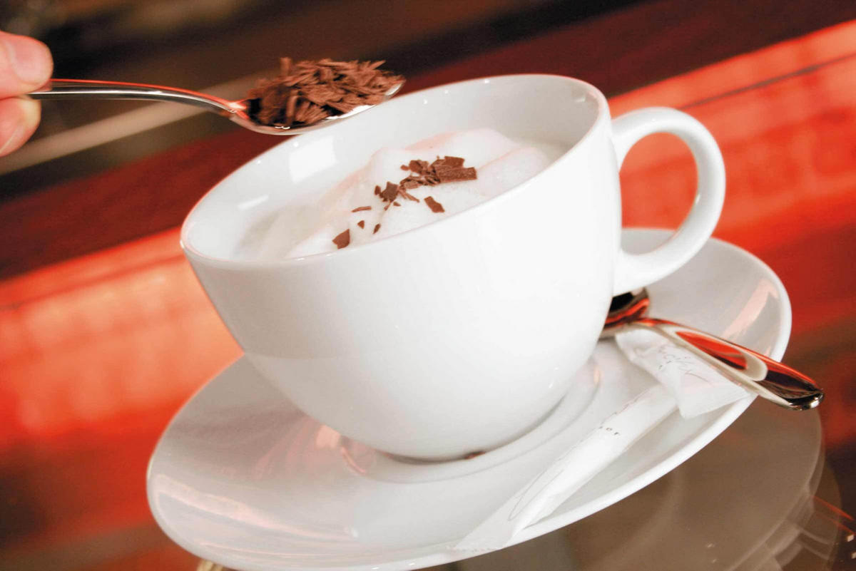 CAPPUCCINOTASSEN MIT UNTERTASSEN VIP. weiß 220 ml 6er Set - Weiß, Keramik (0.22L) - Seltmann Weiden