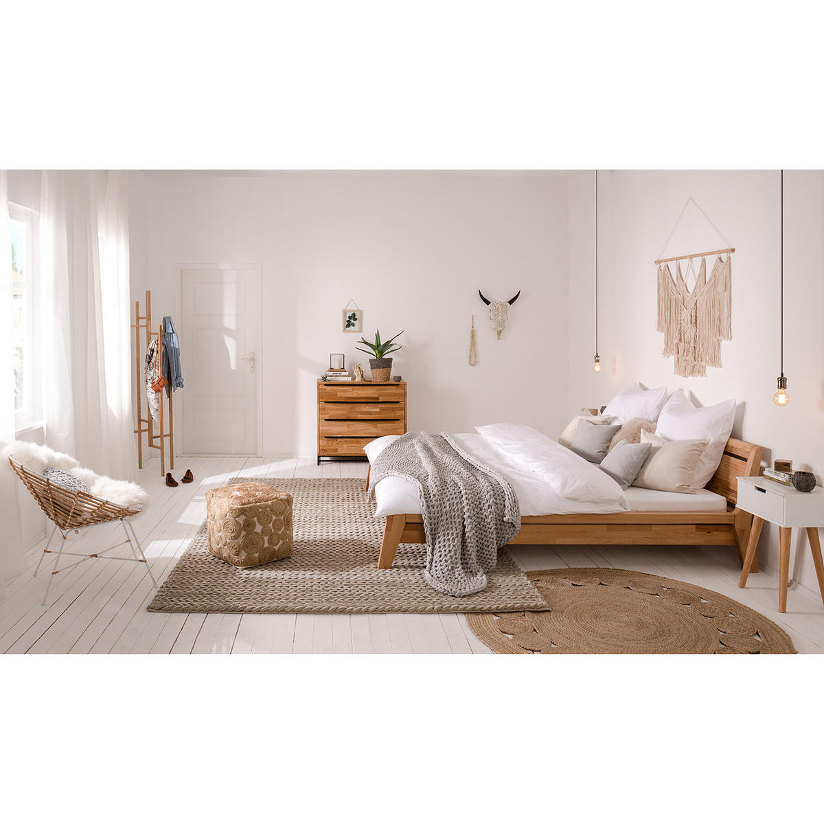 NACHTTISCH - Eiche massiv - Weiß - Weiß, Holz/Holzwerkstoff (40/63/30cm) - home24