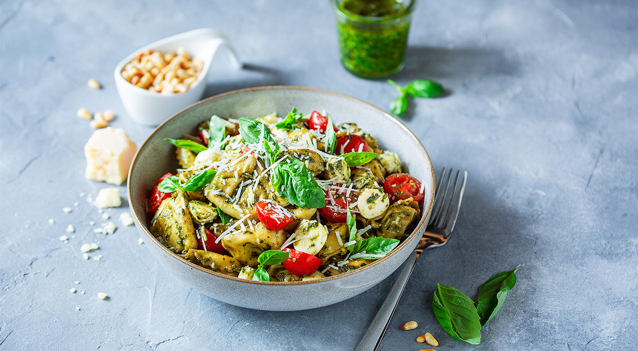 Tortellinisalat