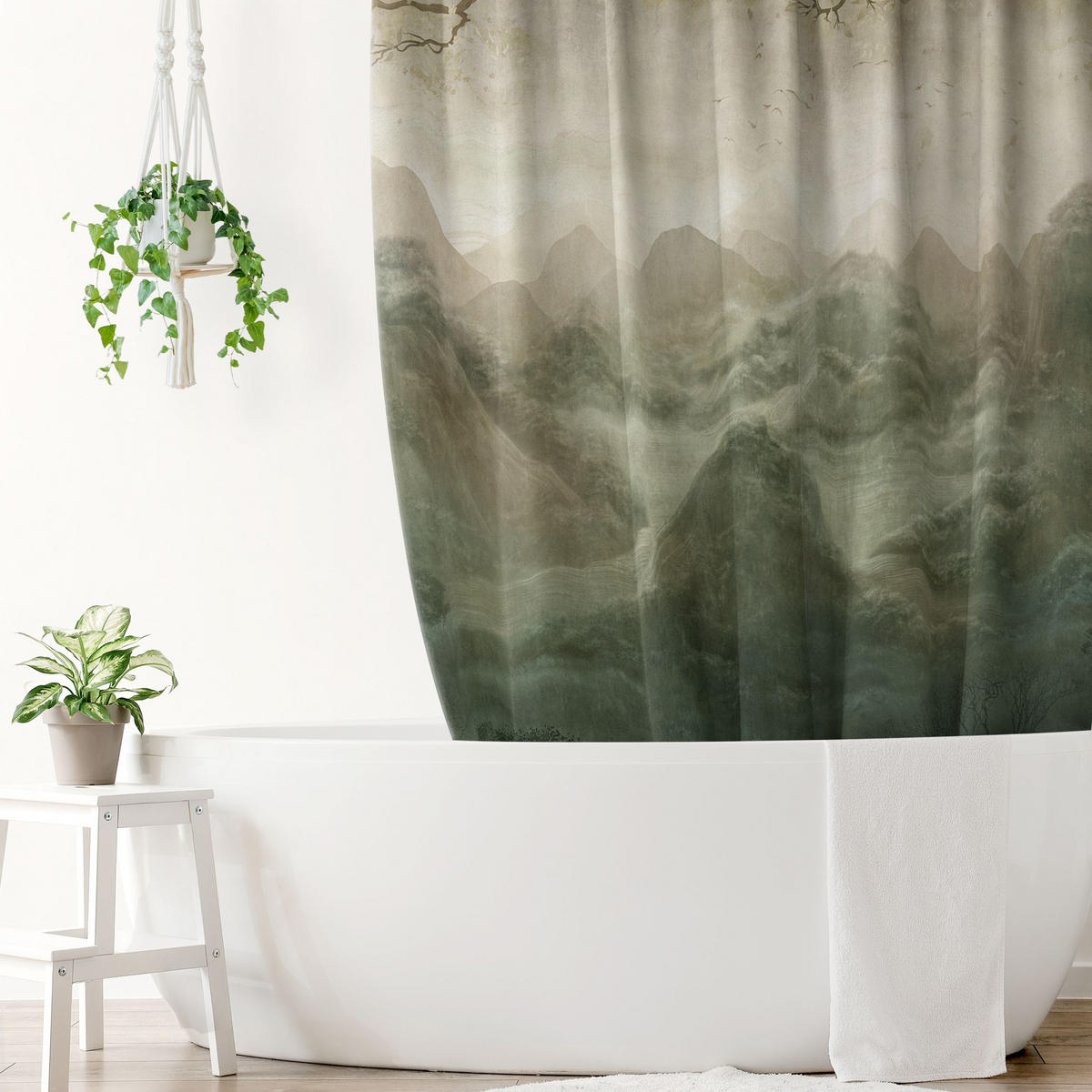DUSCHVORHANG Blick durch Zweige auf die Berge grün 180/180 cm - Grün, Textil (180/180cm) - Bilderwelten