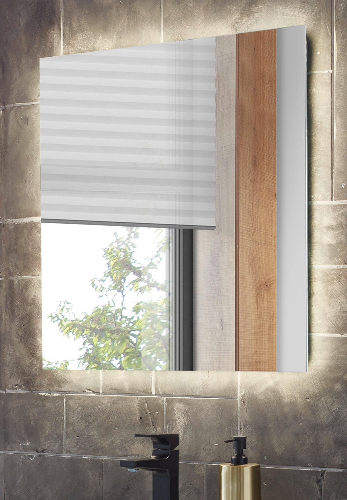 BADSPIEGEL mit LED Beleuchtung und Touchschalter 80 cm - Weiß, Glas (80/65/3cm) - Furn.Design