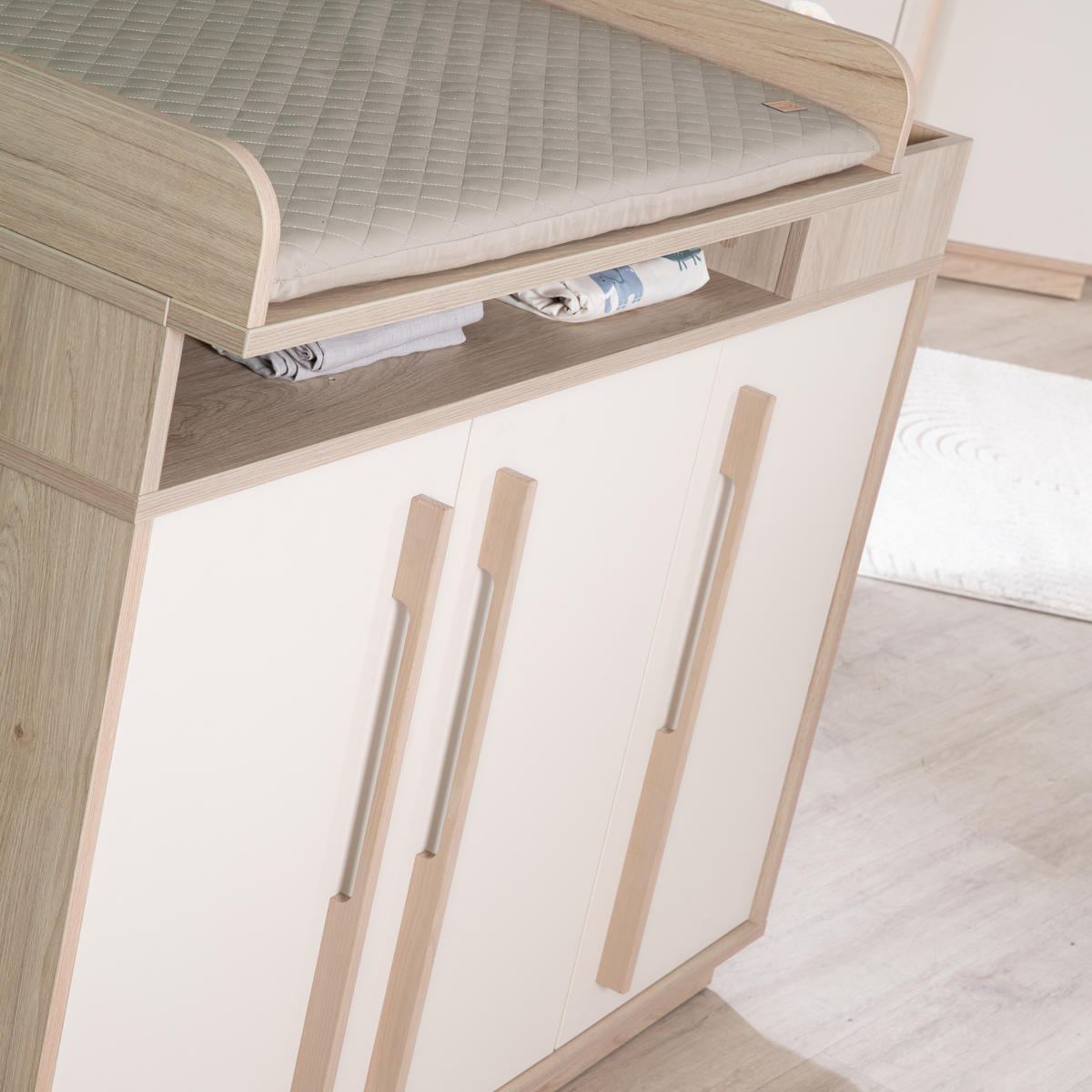 WICKELKOMMODE Elva - Creme, Holz (118/103/77cm) - Roba