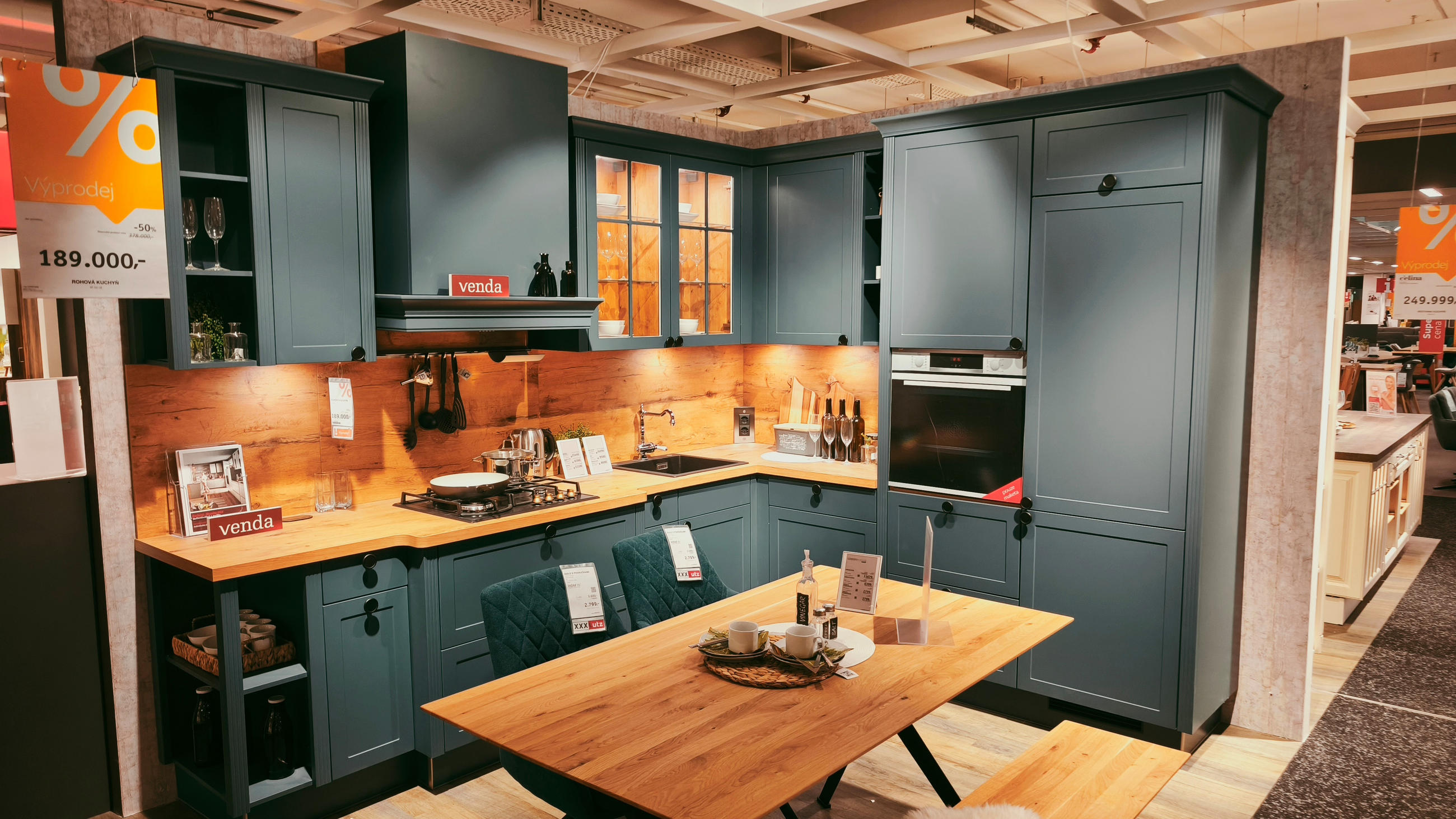 ROHOVÁ KUCHYŇ VE 781 CK - Venda