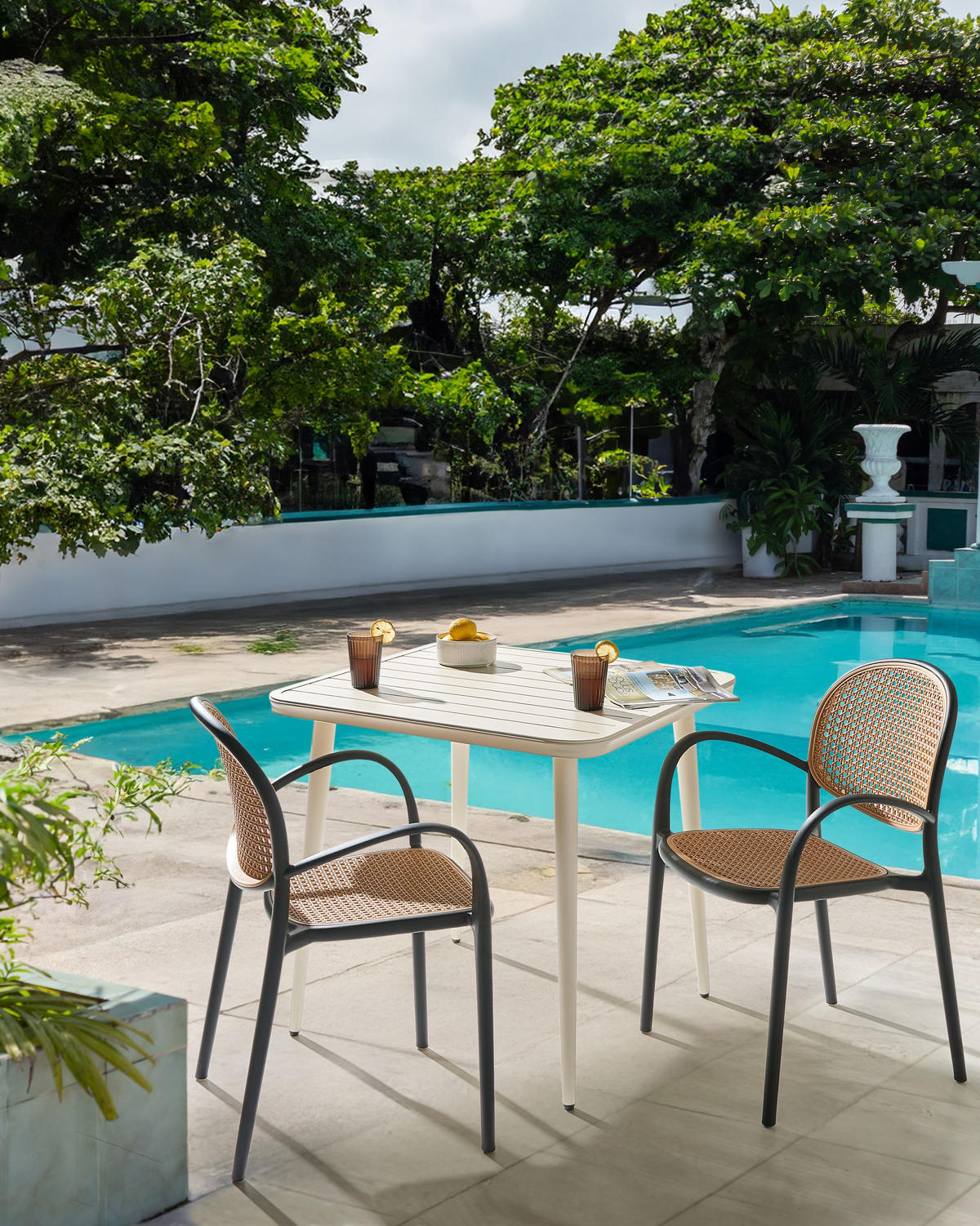 GARTENSTUHL 2er-Set Schwarz Povoletto - Beige/Schwarz, Kunststoff (50/85/50cm) - Beliani