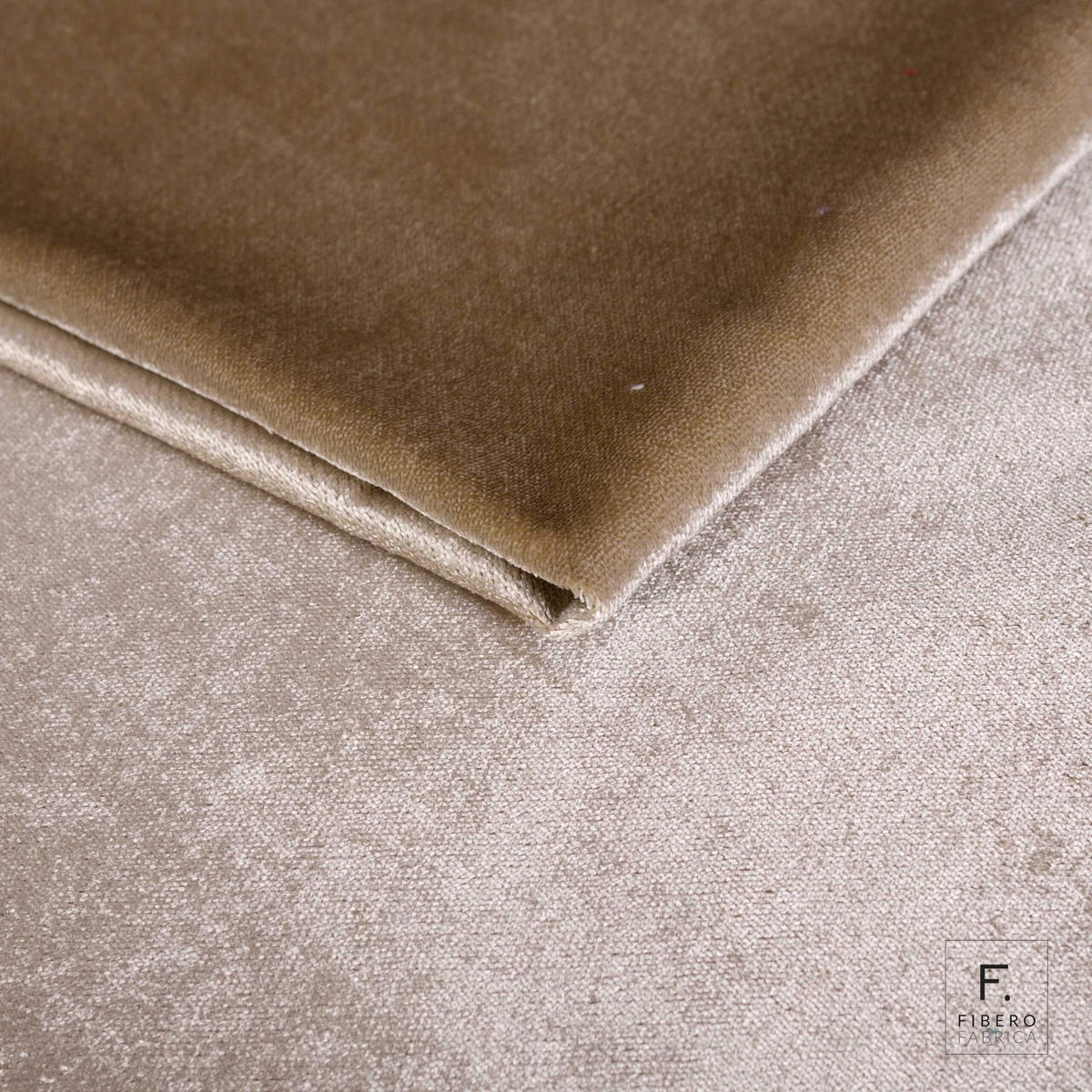BOXSPRINGBETT 200 x 200 cm LUWR mit H3 Bonell, Bettkasten, Taschenmatratze, Chesterfield Kopfteil, Hellbraun - Hellbraun, Holz/Kunststoff (200/200cm) - Trada