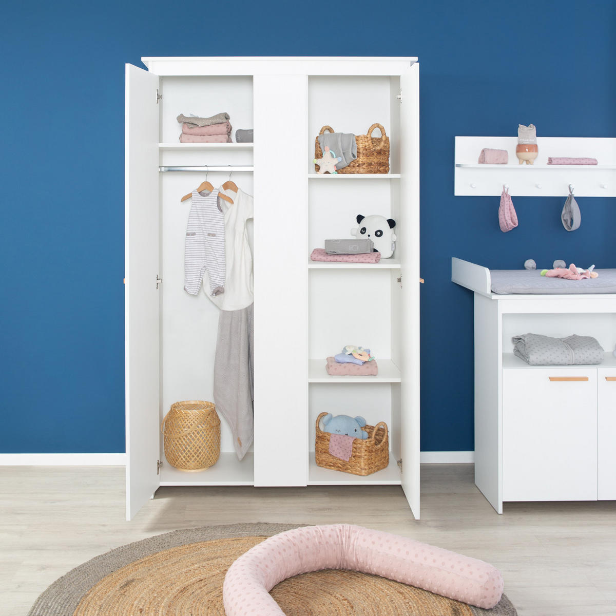 KLEIDERSCHRANK Anton - Weiß, Holz/Holzwerkstoff (119/190/52cm) - Roba