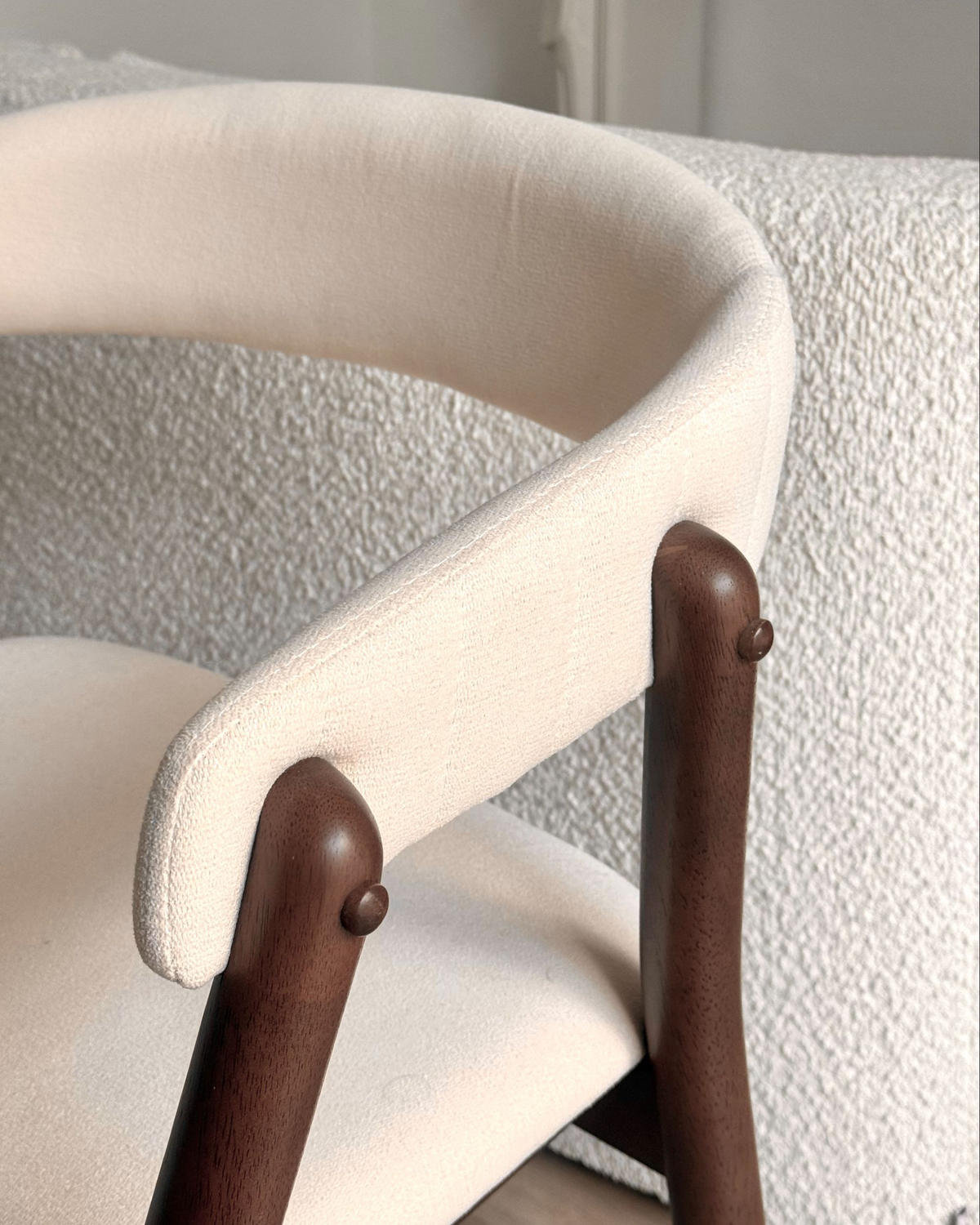 JÍDELNÍ ŽIDLE 2 ks sada Látka Krémově bílá/Tmavě hnědá Mylo - bílá/tmavě hnědá, dřevo/textil (58/77/56cm) - Beliani