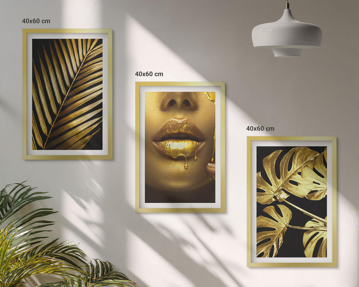 WANDBILDER 3er Set - 40x60 cm Goldrahmen - Mund einer Frau mit Monstera-Palme - Goldfarben, Kunststoff (40/60cm) - ArtPrintCave
