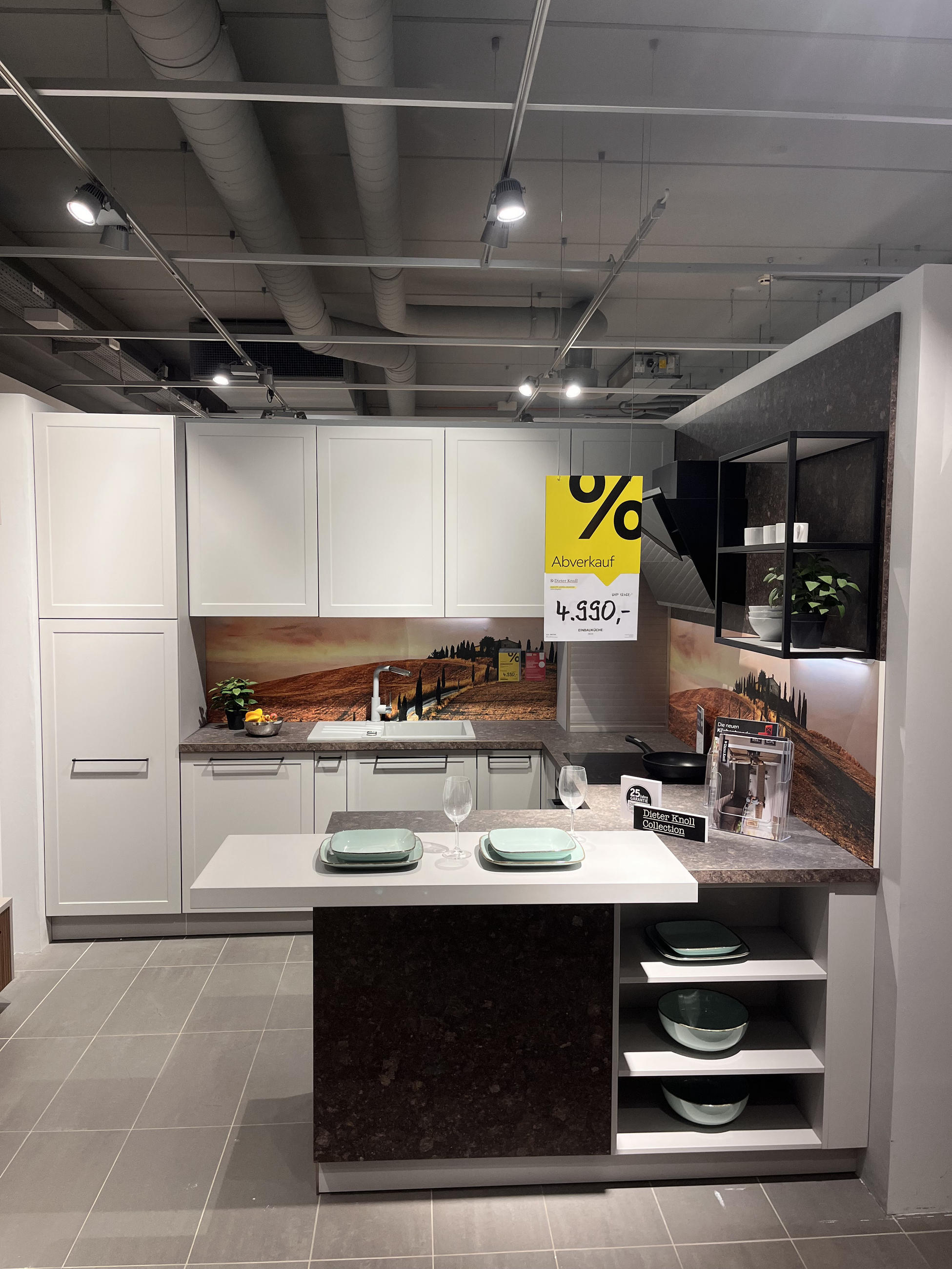 MUSTERKÜCHE KOMPLETT ABVERKAUF!! - Dieter Knoll
