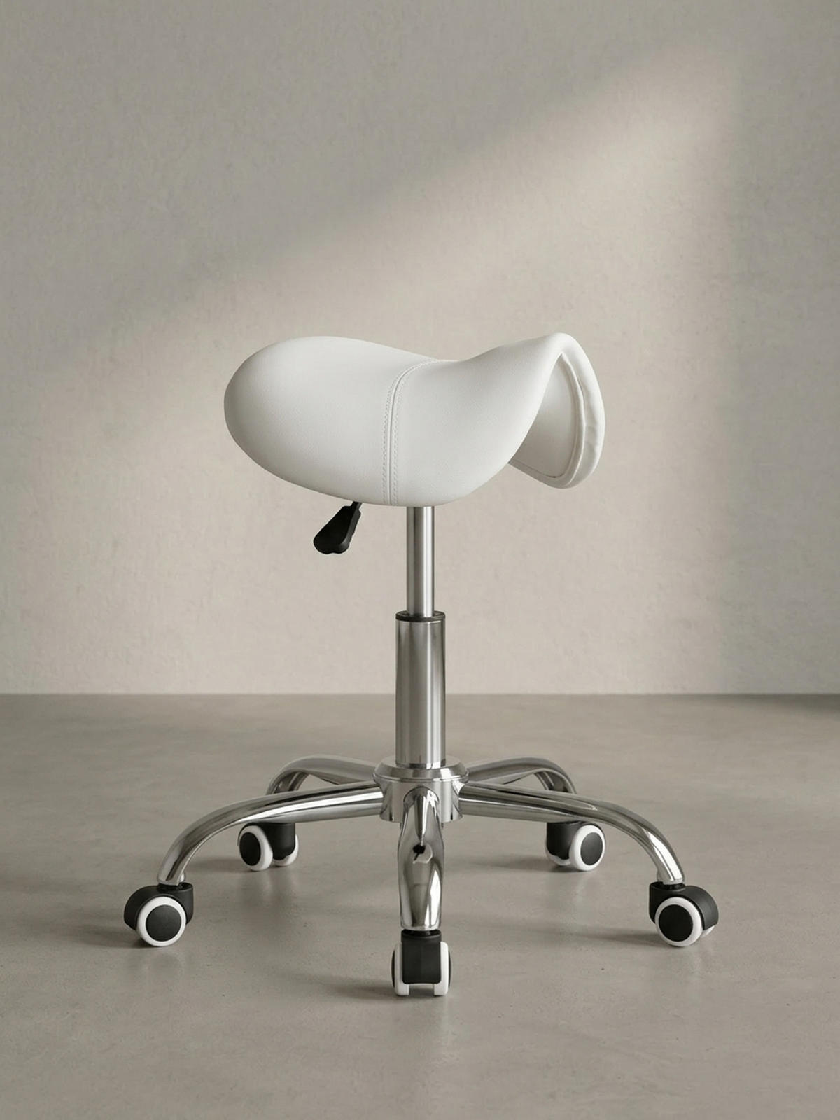 SATTELHOCKER höhenverstellbar mit 100 kg Belastbarkeit BEVANO, Weiß 60x60x60 cm - Silberfarben/Weiß, Kunststoff/Textil (60/60/60cm) - KADIMA DESIGN