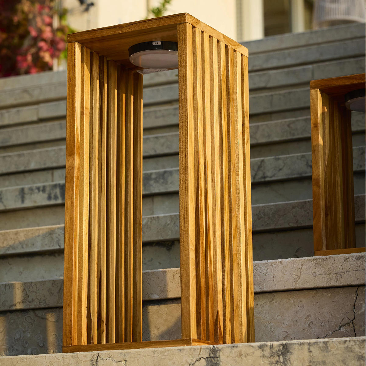 DEKORATIVE CHENNAI hellbraun - Hellbraun, Holz (22/22/50cm) - Lumisky