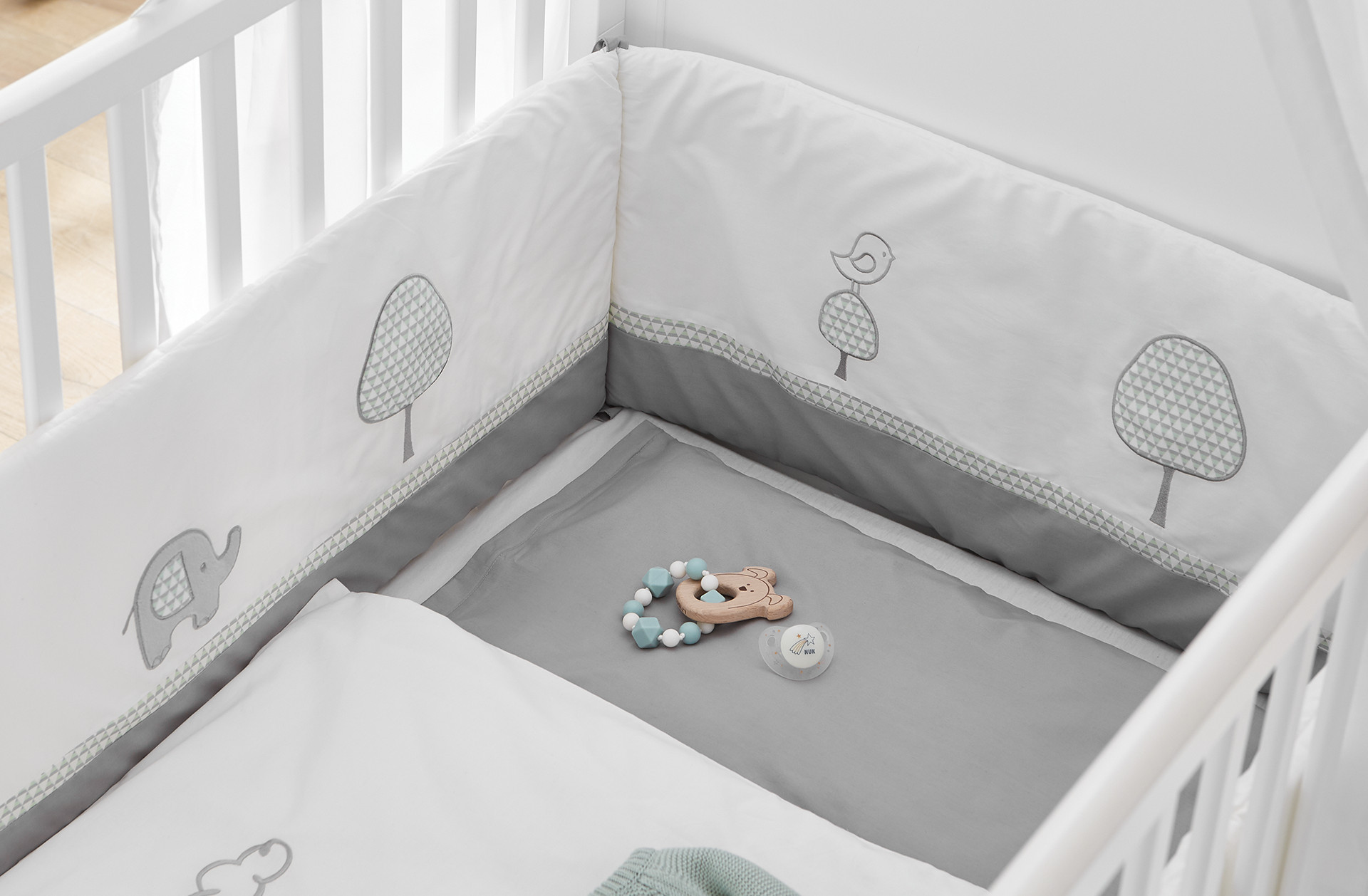 Mantinely do postýlky