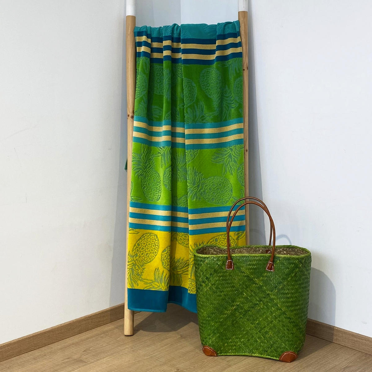 STRANDTUCH Frottee Velours Jacquard Ziseliert Cancun 90x170 340g/m² - Grün, Textil (90/170cm) - LE COMPTOIR DE LA PLAGE
