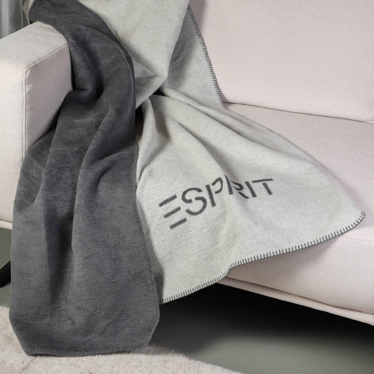 WOHNDECKE FUN - Grau, Textil (130/170cm) - Esprit
