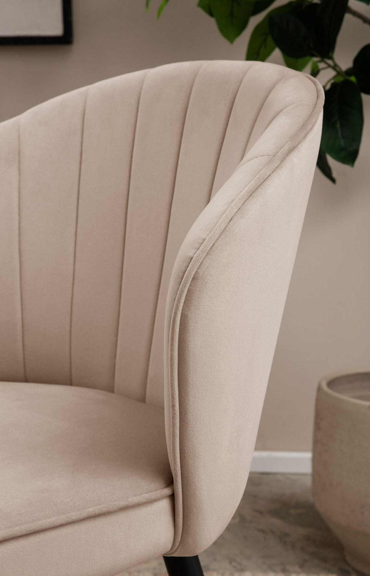 ESSZIMMERSTUHL 2er Set Samtbezug mit Metallgestell Schalenform Skandinavisch gepolstert, Beige 53x55x83 cm - Beige/Goldfarben, Textil/Metall (53/83/55cm) - KADIMA DESIGN