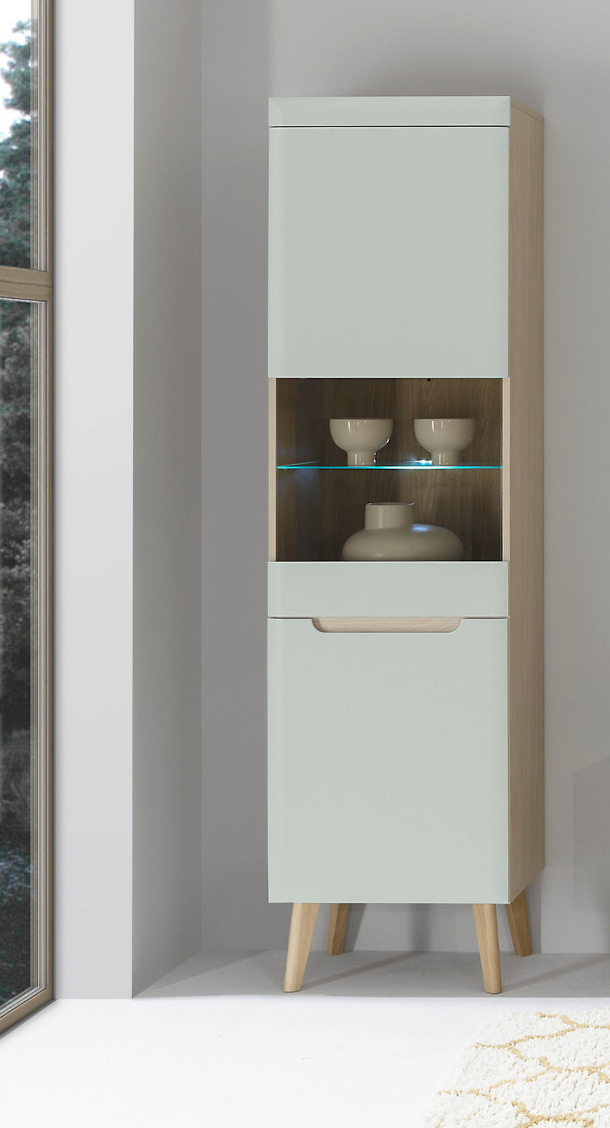VITRINE Pistazie grün, Eiche, skandinavisch 53 x 197 cm, Standvitrine mit Soft-Close-Funktion - Eichefarben/Pastellgrün, Glas/Eichenholz (53/197/40cm) - Furn.Design