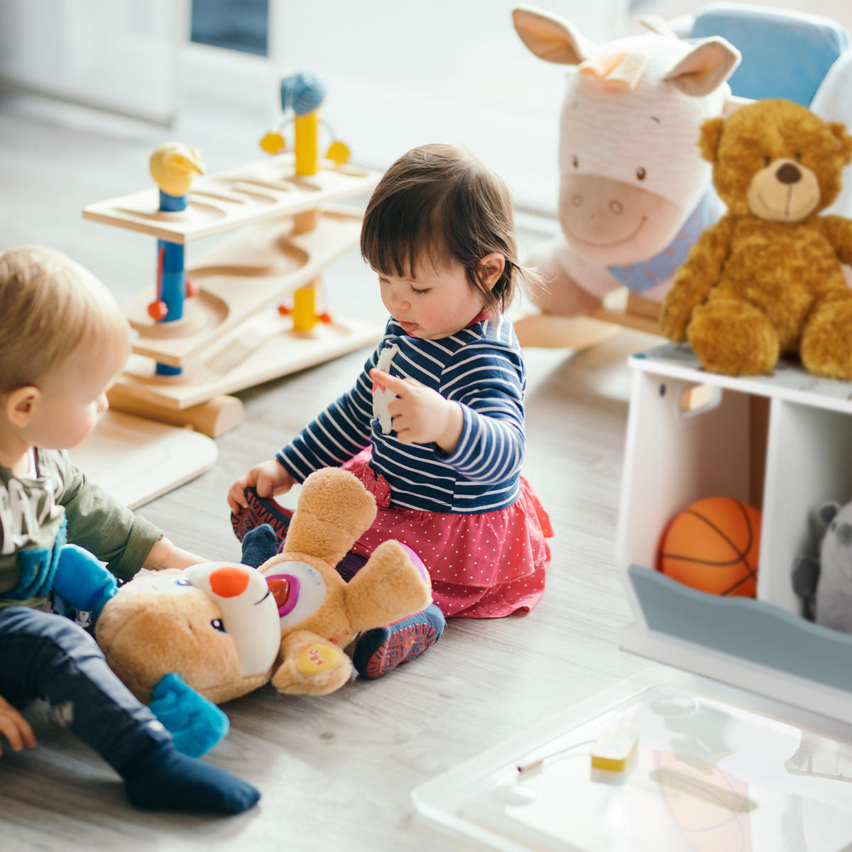 KINDERREGAL - Weiß, Holzwerkstoff (60/32.5/36cm) - Relaxdays