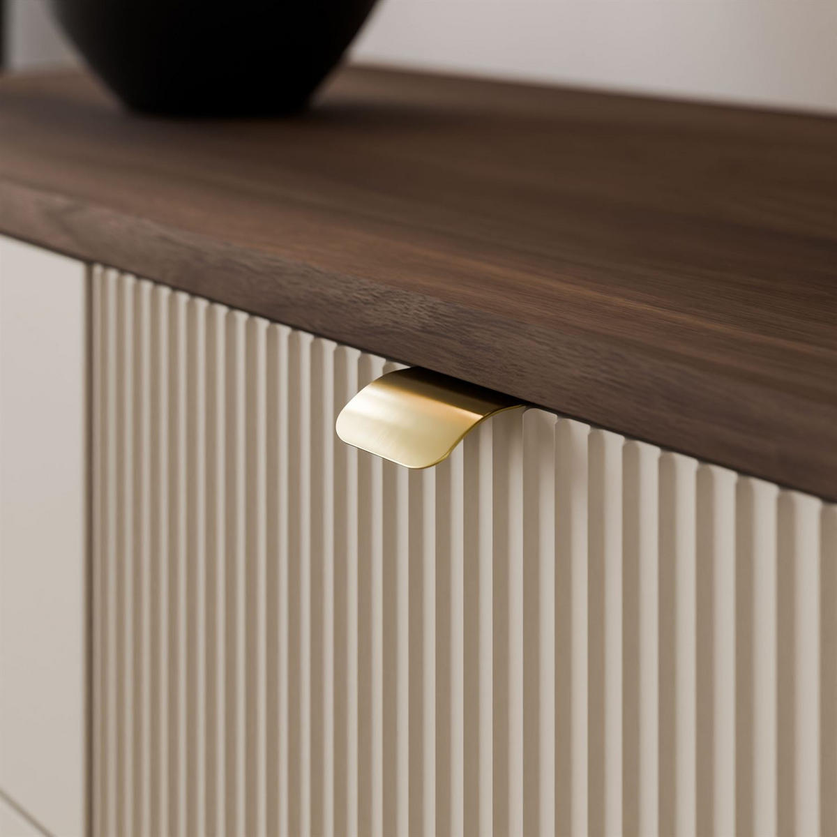 KOMMODE AUTUMN 3D3S auf hohen Beinen, Kaschmir / Nussbaum - Beige, Holzwerkstoff (130/82/40cm) - Lookway