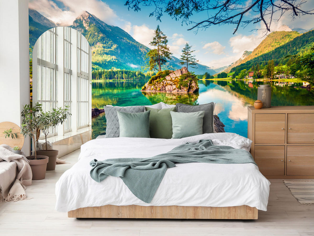 FOTOTAPETE für Schlafzimmer Bergsee Nadelbäume Felsen Natur Landschaft 450x315 - Türkis/Beige, Papier (450/315cm) - Muralo