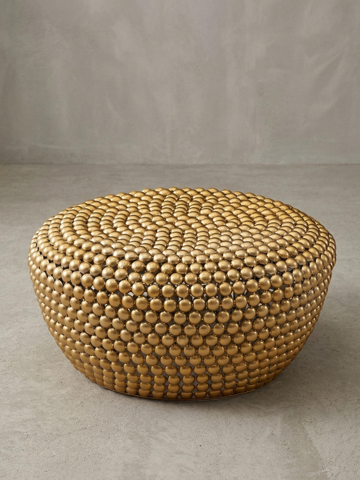BEISTELLTISCH BIFERNO im orientalischen Stil aus Aluminium mit abgerundeter Form, Gold 60x60x30 cm - Goldfarben, Metall (60/60/30cm) - KADIMA DESIGN