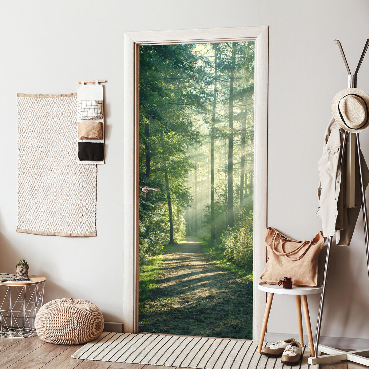 SAMOLEPKA NA DVEŘE Les - Cesta - Slunce - Stromy - Zelená - Příroda 95x215 - lesní zelená, plast (95/0.1cm) - MuchoWow