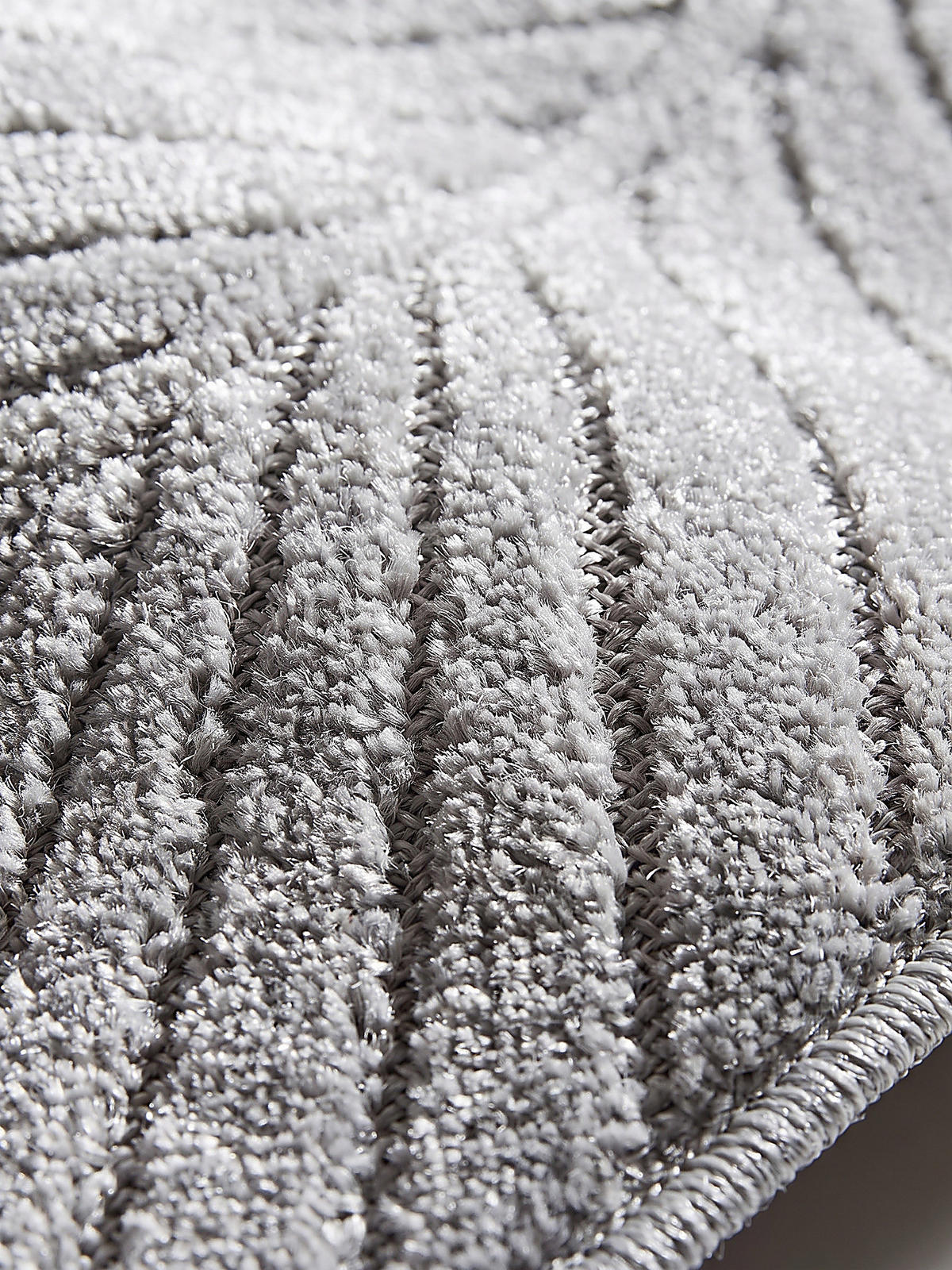 LÄUFER Outdoor, Fußbodenheizung-geeignet, mit Blattmotiv, aus Polypropylen, ENGADIN in Silbergrau, 80 x 150 cm - Grau, Textil (80/150cm) - KADIMA DESIGN