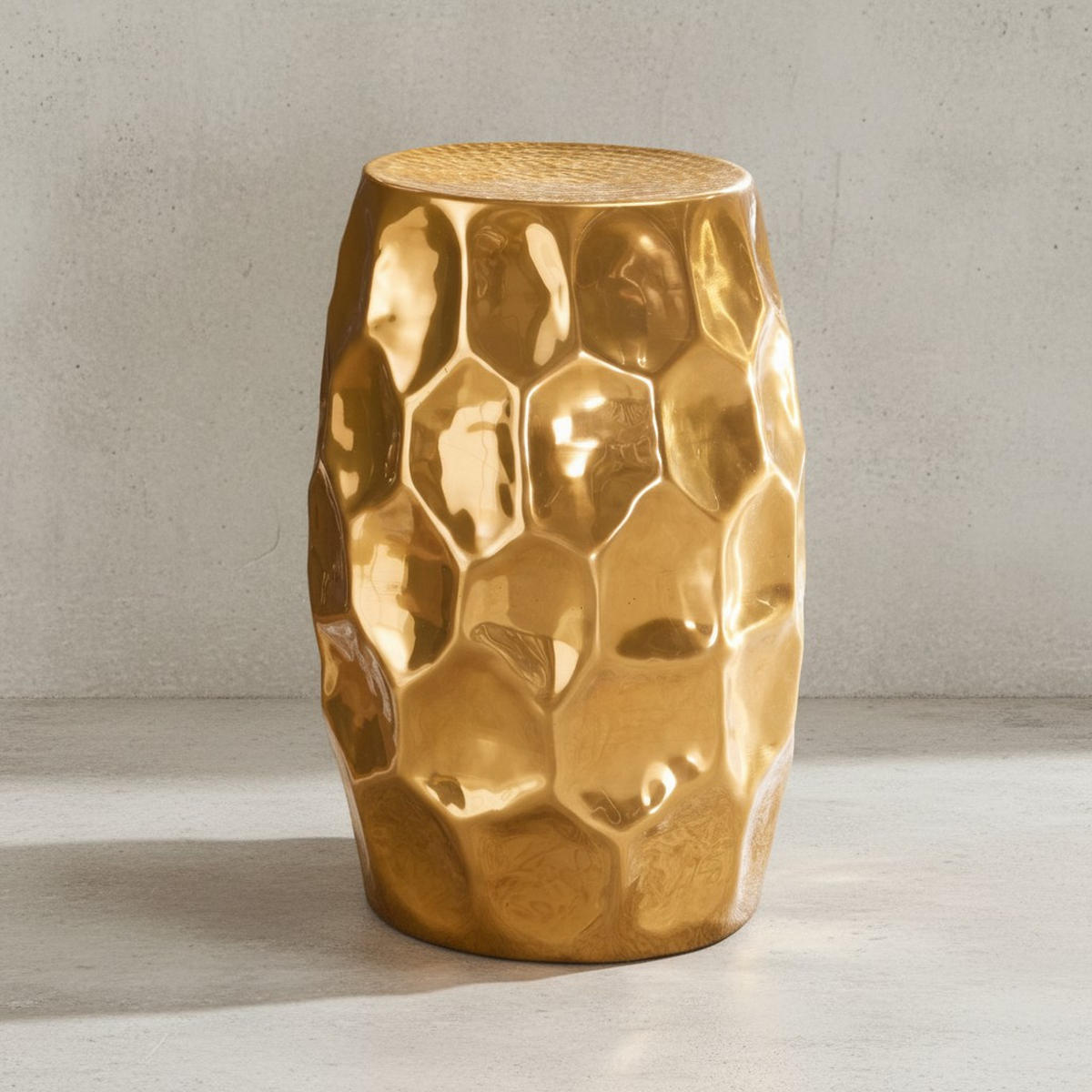 BEISTELLTISCH Aluminium Hammerschlag Pflegeleicht ENNS, Gold 30x30x47 cm - Goldfarben, Metall (30/30/47cm) - KADIMA DESIGN