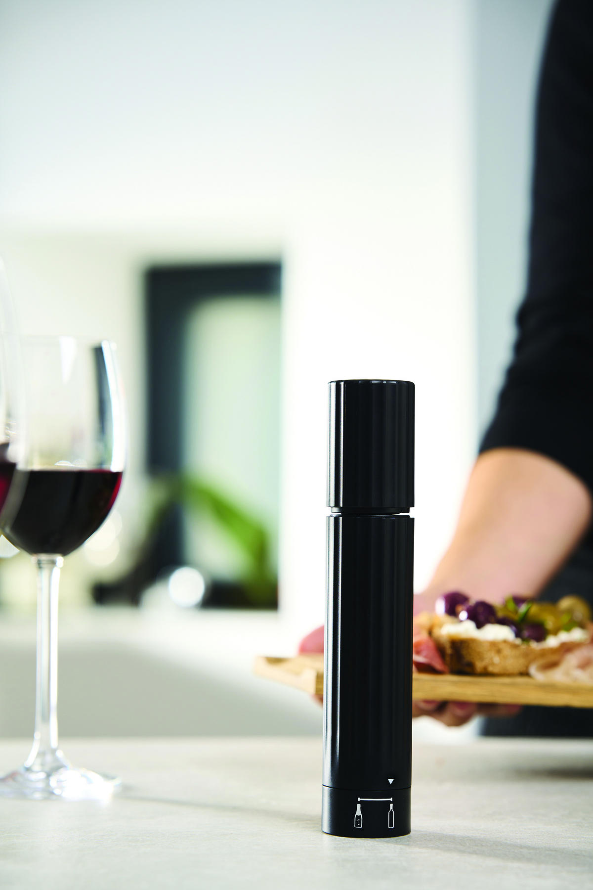 WEINPUMPE Preserve Duo ABS Kunststoff Doppelfunktion für Wein und Sekt - Schwarz, Kunststoff (4/20/4cm) - PEUGEOT