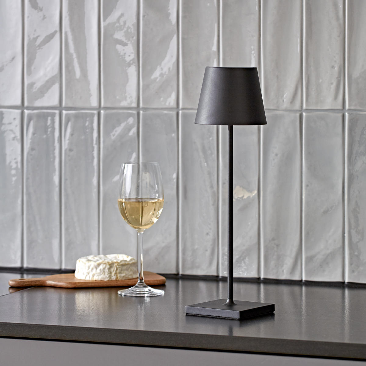 LED Akku-Tischlampe, Nuindie 3.0 6er-Set, nachtschwarz - Schwarz, Metall (38/10/38cm) - Sigor