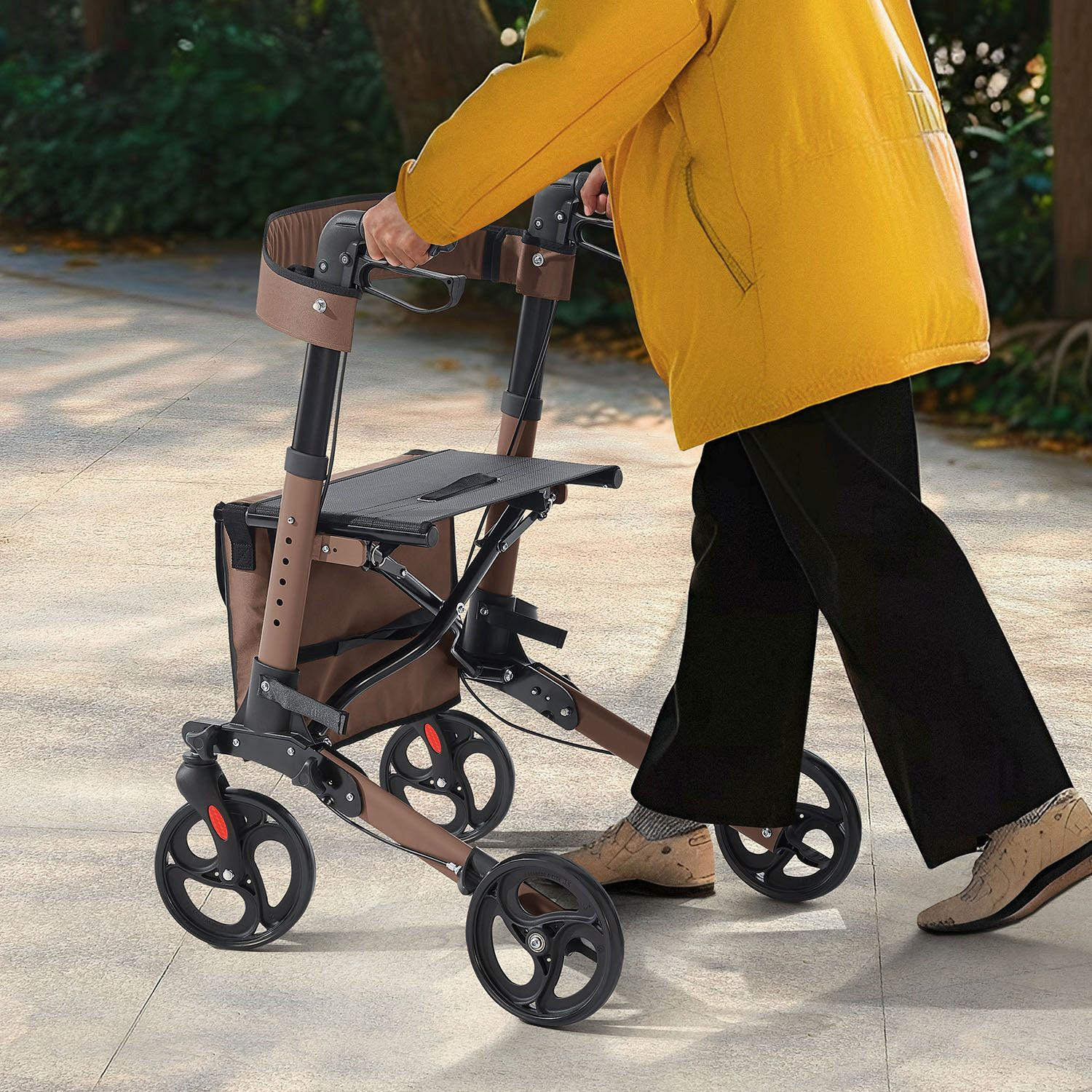 ROLLATOR Vital braun klappbar mit Sitzfläche & Einkaufstasche - Braun, Metall (63/80/68cm) - Juskys