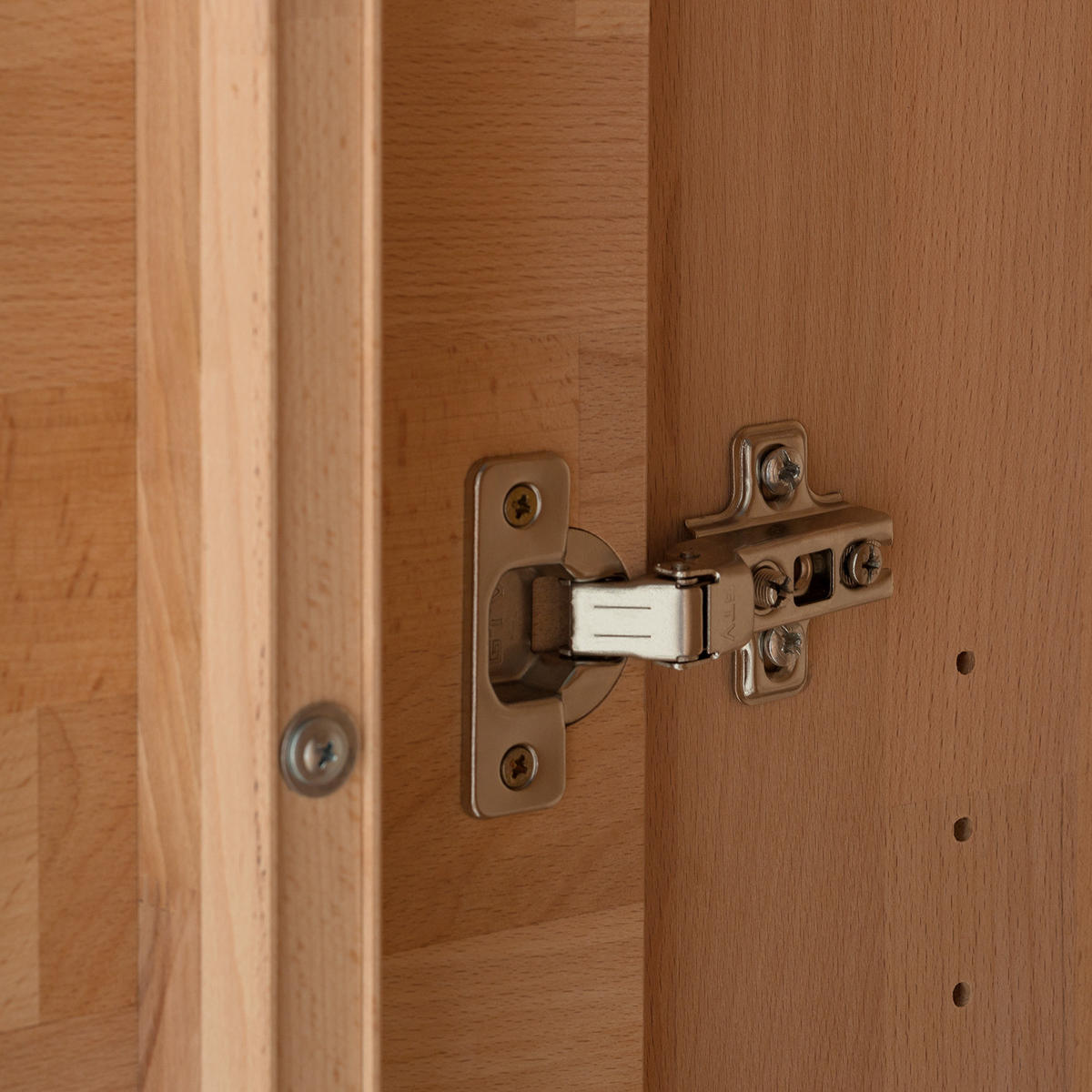 DREHTÜRENSCHRANK - Buche massiv - Buchefarben, Holz (100/210/58cm) - home24