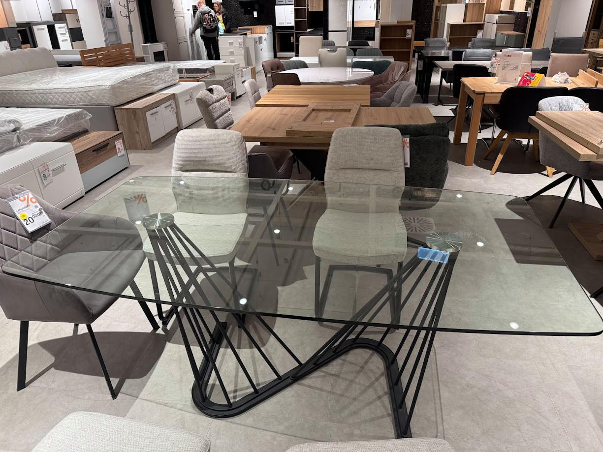 ÉTKEZŐASZTAL CALVIA-BUDAÖRS OUTLET - Carryhome