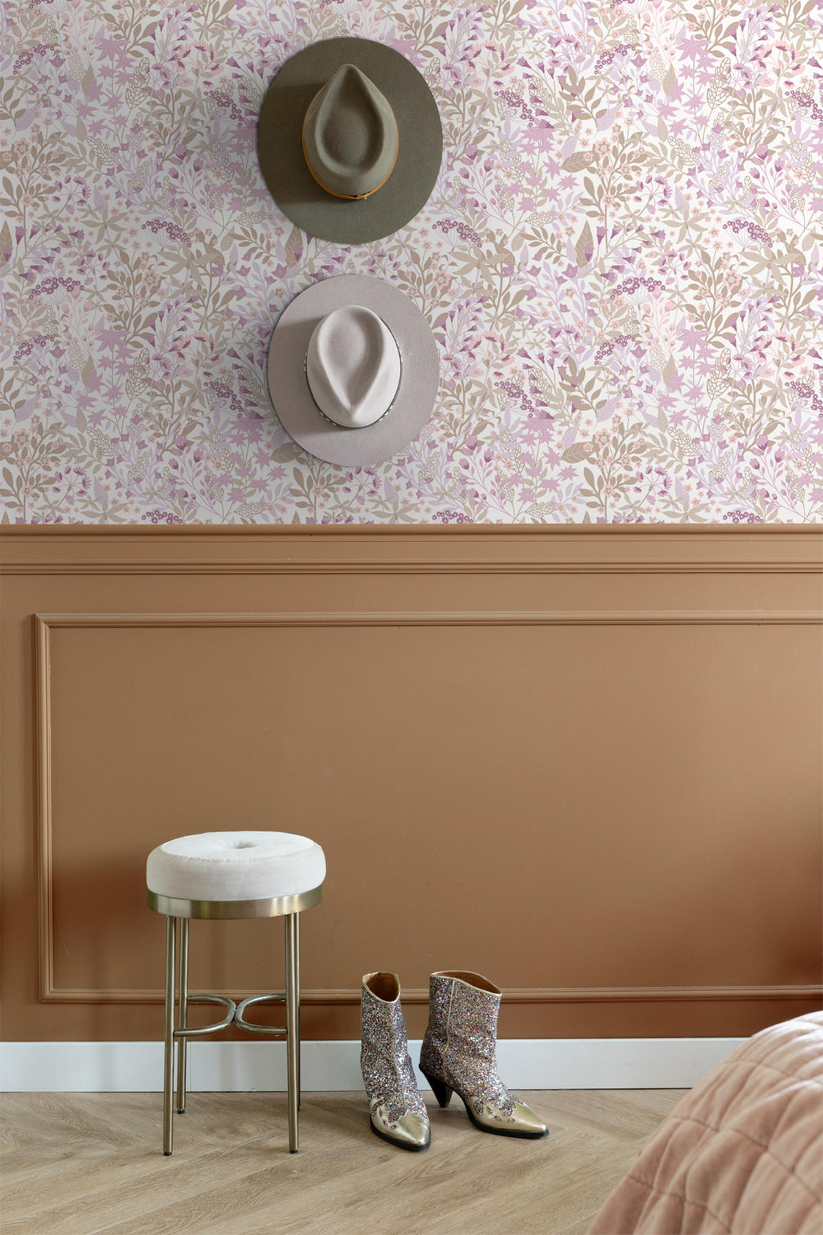 TAPETE Feldblumen 50 x 900 cm - Lila, Papier (50/900cm) - ESTAhome