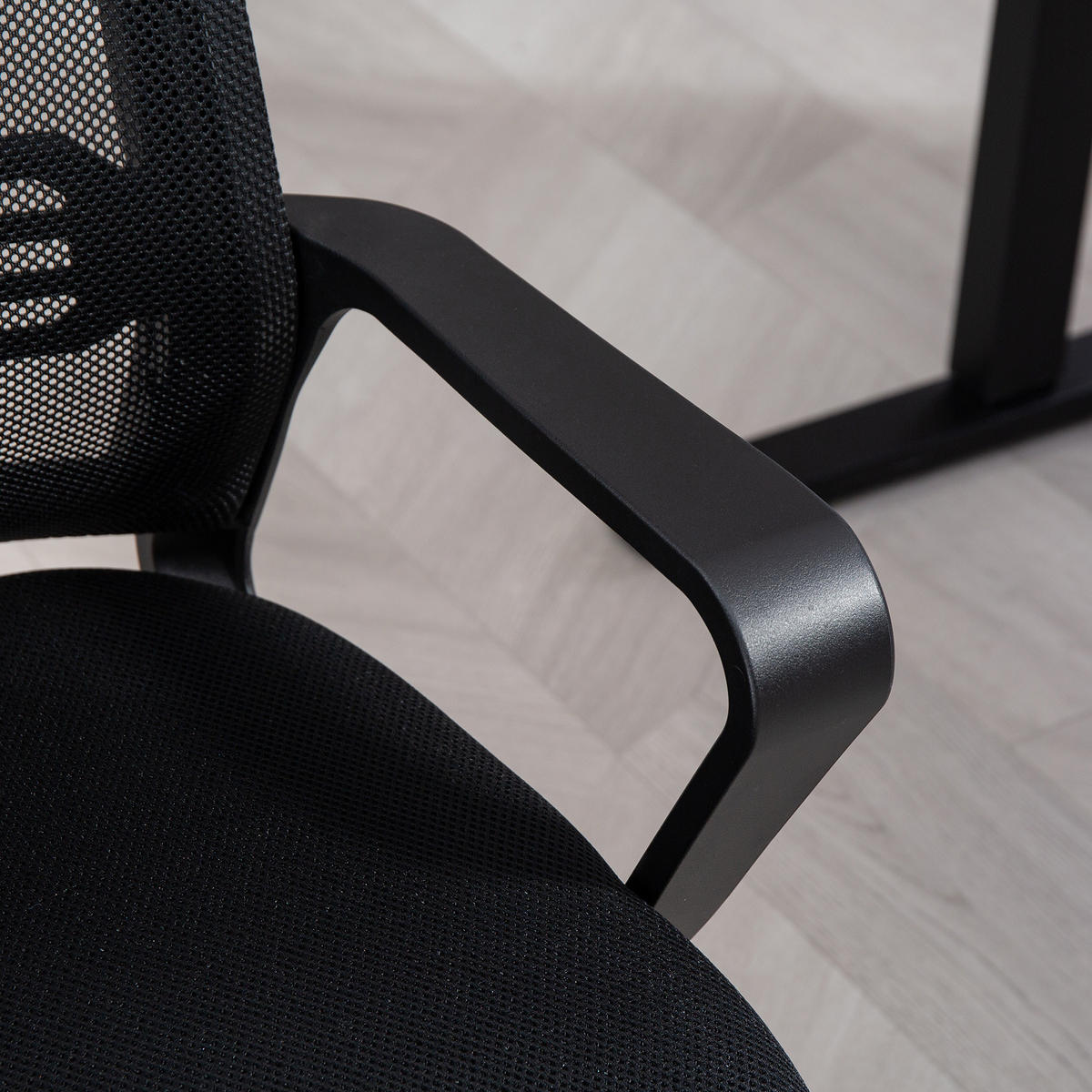 BÜROSTUHL DE-05162 Netzstoff & Schaukelsitz mit Kufenbasis Schwarz - Schwarz, Metall (57.5/93/58.5cm) - ComfortXL