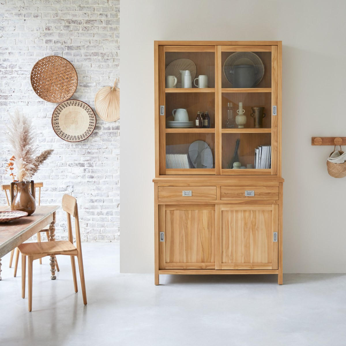 GESCHIRRSCHRANK Heidi Natur aus Teak - Naturfarben, Holz (122/233/50cm) - Tikamoon