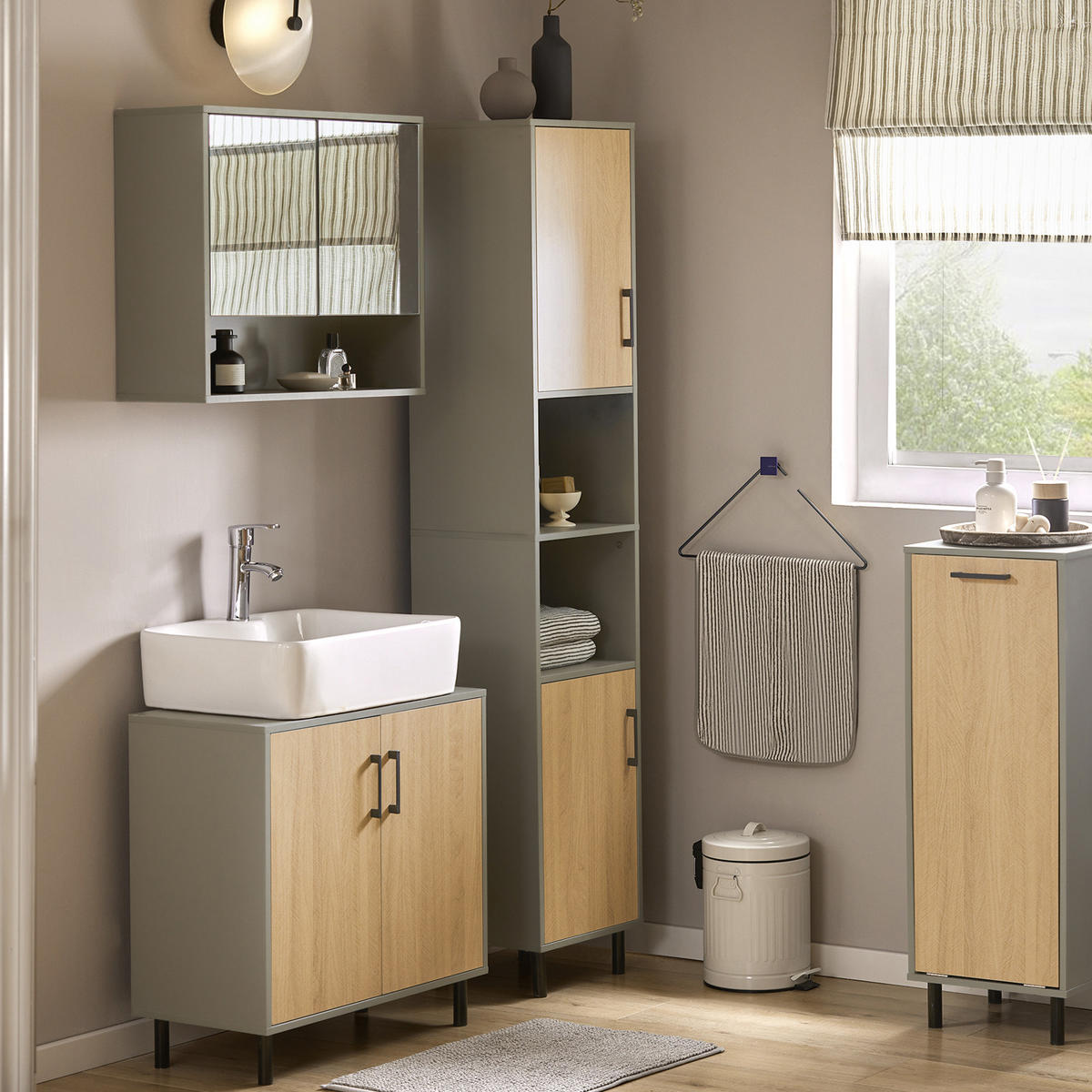 HOCHSCHRANK Grau - Naturfarben/Grau, Holzwerkstoff/Metall (32/163/32cm) - SoBuy