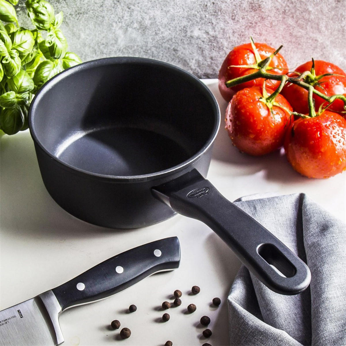 STIELTOPF Schwarz 33.6/16.9/8.4 cm 750029160 - Schwarz, Metall (16cm) - Ballarini