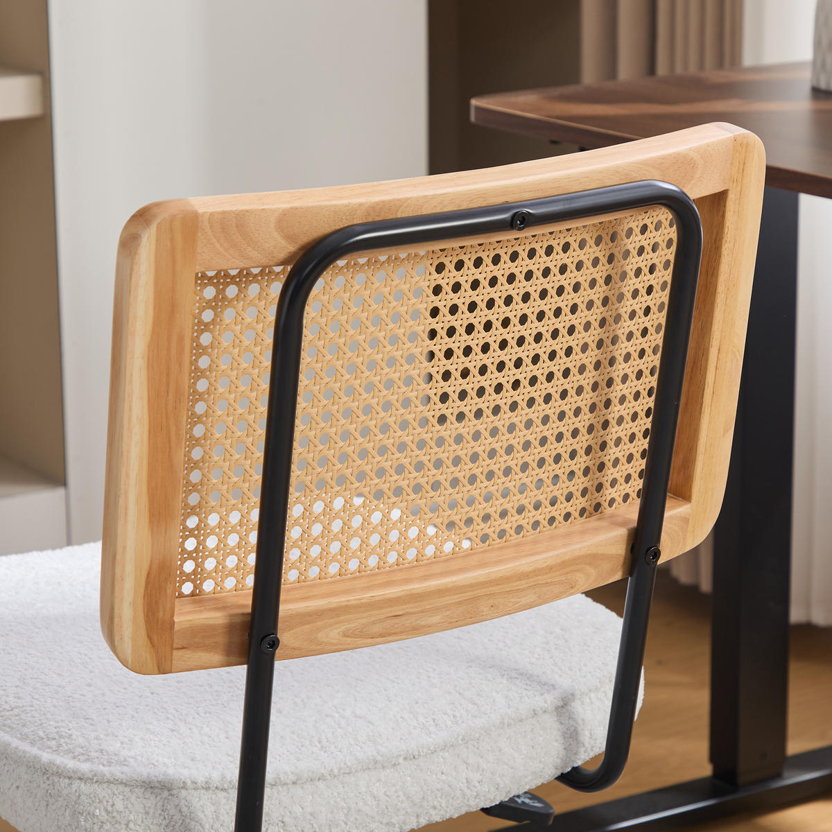 DREHSTUHL DE-36881 mit Rattan-Rückenlehne und Chenille-Sitz Elfenbein - Creme, Metall (58.5/91.5/55cm) - ComfortXL