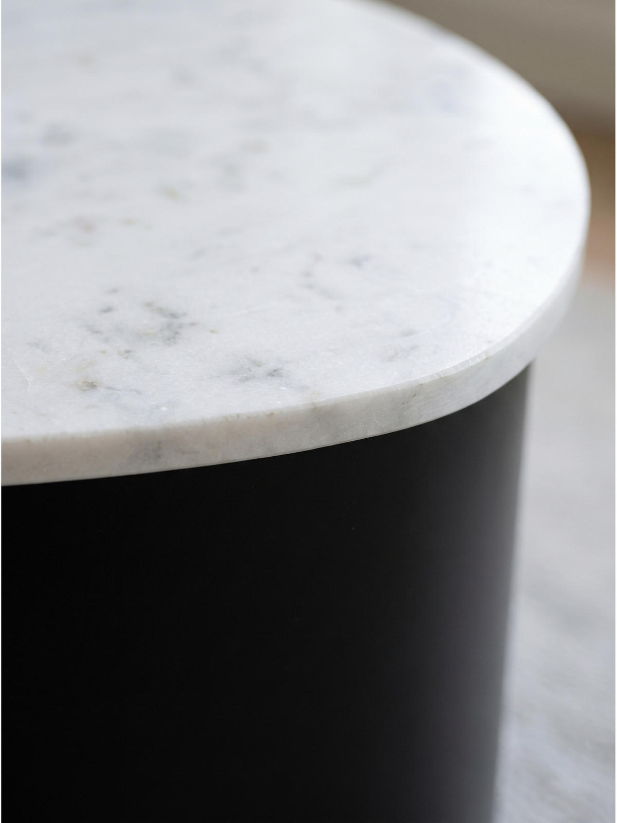COUCHTISCH VIGEVANO, Marmor, handgefertigt, Weiß-Schwarz, 63 x 63 x 30 cm - Schwarz/Weiß, Stein/Metall (63/63/30cm) - KADIMA DESIGN