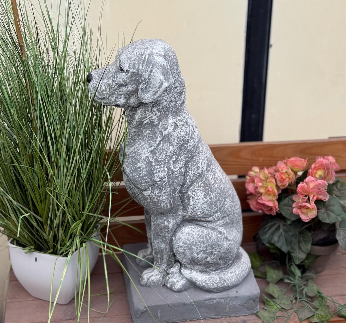 STEINFIGUR Dogge massiv, frostfest - Grau, Stein (25/48/25cm) - stoneandstyle