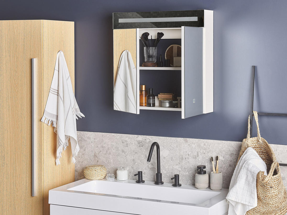 BAD SPIEGELSCHRANK weiß/silber mit LED-Beleuchtung 60/60 cm Jaramillo - Silberfarben/Weiß, Holz (60/60/12cm) - Beliani